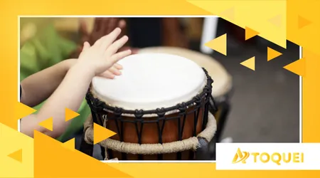 Djembe: O Tambor Africano que Ensina Ritmo com o Corpo Todo