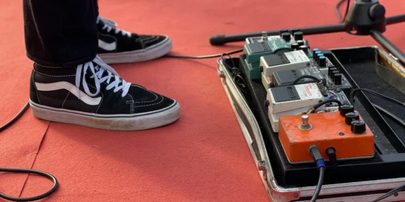 Pedais de overdrive Ibanez Tube Screamer vs Boss SD-1 |
